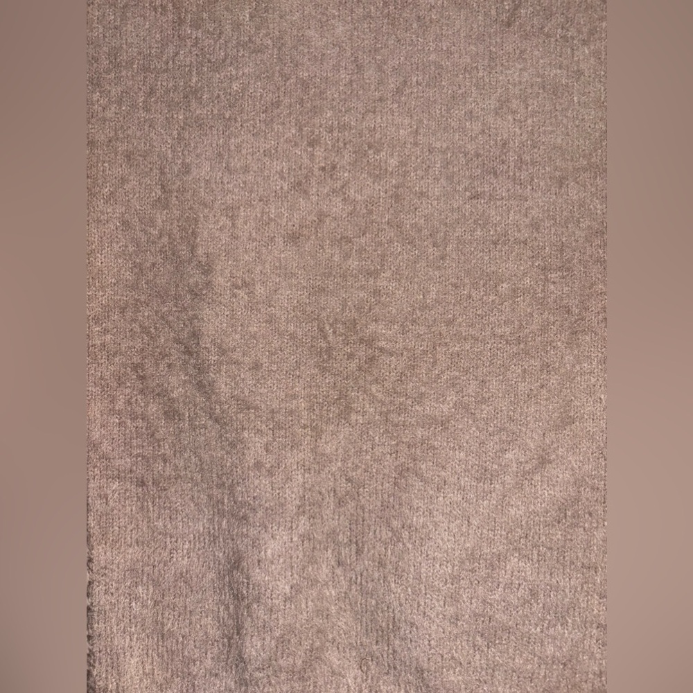 Gently use excellent condition very soft xs - Picture 4 of 5